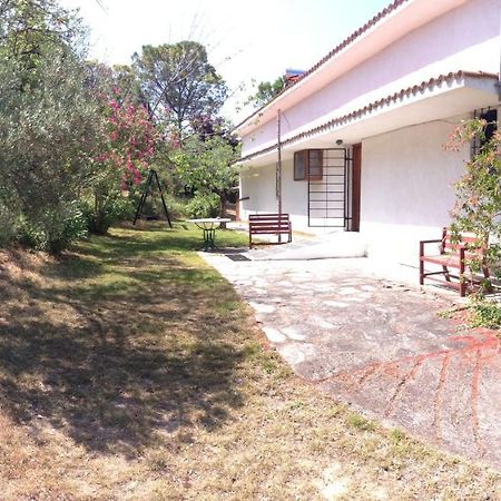 Secluded 1.8 Acre Garden Villa, For Exclusive Use With Stunning Views. Kalándra Kültér fotó